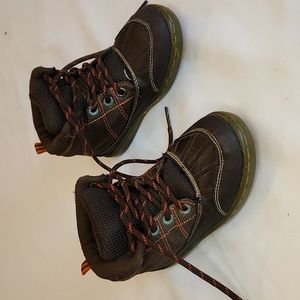 Oshkosh 9M winter boots
